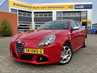Alfa Romeo Giulietta 1.7 TBi Quadrifoglio Verde | Keurig onderhouden | Technisch in topstaat |
