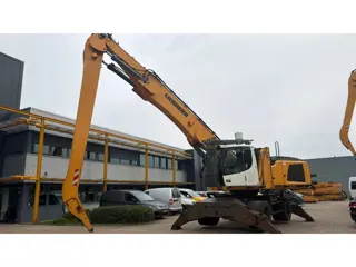 Liebherr LH40 (bj 2013)