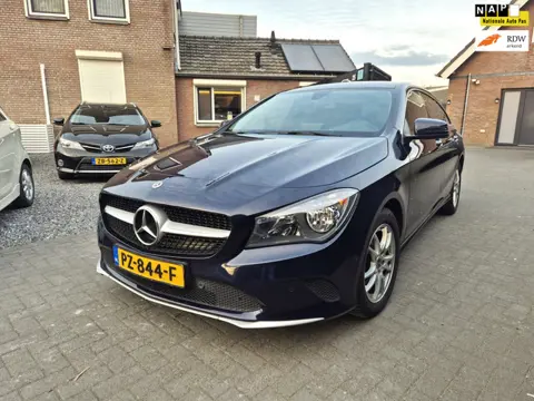 Mercedes-Benz CLA-klasse Shooting Brake 180 d Business Navi Clima Cruise Half Leer 6 Bak