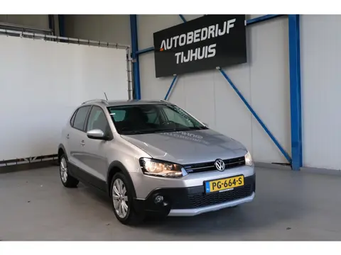 Volkswagen Polo 1.4-16V Cross - Airco, Cruise, Stoelverwarming, Trekhaak.