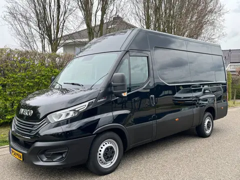 Iveco Daily 35S18 3.0 L2H2 Automaat | 3500kg trekgewicht | 42000km