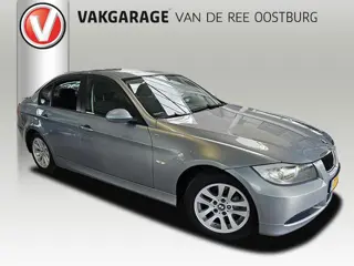 BMW 3-serie 318i Business Line