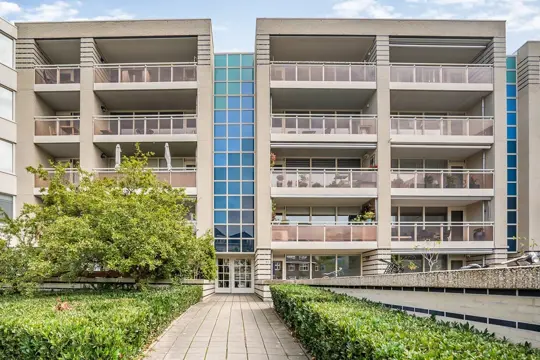 Woning aan de Paradijslaan te Eindhoven