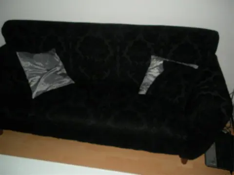 Bankstel met 2 losse stoelen is een set bij elkaar