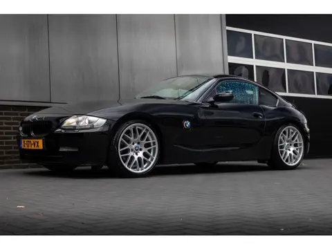 BMW Z4 Coupé 3.0si 266 pk / M-Pakket/ Xenon/ Leder/ Sport-Stoelen/ Stoel.Verw/ Cruise/ 19'' LMV
