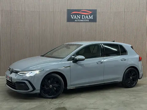 Volkswagen Golf 1.5 eTSI R-Line Business 2024 DSG LED CAMERA