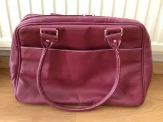 Te koop: restant laptoptassen