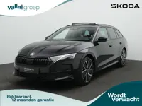 Skoda Octavia Combi 1.5 TSI MHEV 150 pk DSG Sportline | Panoramadak | Trekhaak | 360 camera | Head-u