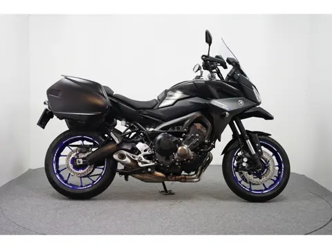 Yamaha TRACER 900 GERESERVEERD T/M 15-4 TI (bj 2018)
