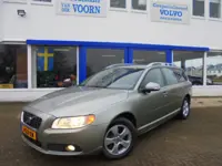VOLVO V70 2.5T MOMENTUM,AUT,TREKH,COMPLEET ONDERHOUD,DYN AUDIO,NIEUWSTAAT!!!