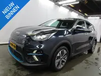 KIA E-NIRO EXECUTIVELINE 64 KWH I 100% SOH I 3-FASE I SCHUIF/KANTELDAK I MEMORY SEATS