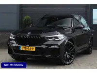 BMW X5 xDrive45e M-Sport | CraftedClarity | M Schaalstoelen | Panoramadak | Harman Kardon