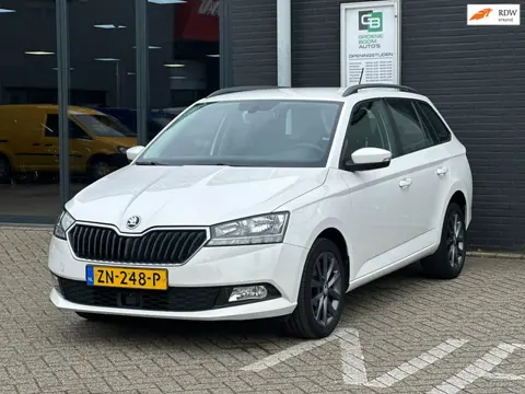Skoda Fabia Combi 1.0 Business Edition/1STE EG/APPLE CARPLAY/PDC/CRUISE!!