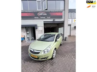 Opel Corsa 1.4-16V Cosmo