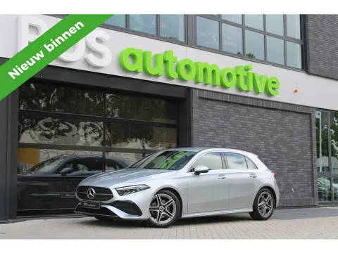 Mercedes-Benz A-Klasse 200 AMG Line | AMG | FACELIFT | KEYLESS | SFEER | CAMERA | ACC | NAVI |