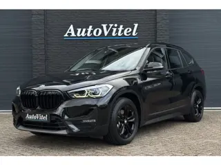 BMW X1 xDrive25e | Elektrische Klep | PDC V + A | LED | Apple Carplay | DAB | 20x op voorraad !