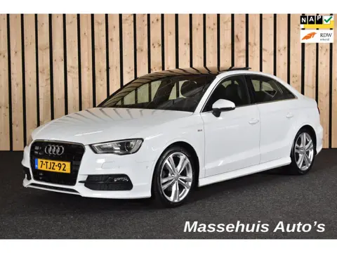 Audi A3 Limousine 1.4 TFSI CoD Ambition Pro Line S Panorama DSG Xenon NL auto Trekhaak 2e eig.