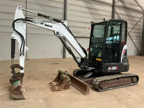 Bobcat E 35z (bj 2021)