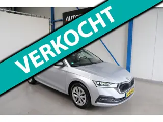 Skoda Octavia Combi 1.5 TSI First Edition - N.A.P. Airco, Cruise, PDC, Navi, Trekhaak.