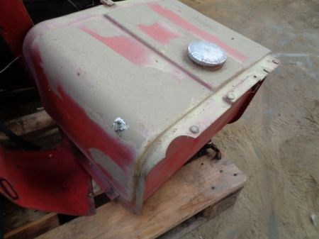 International - 33 serie tank