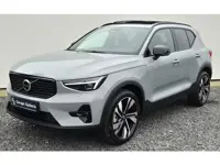 Volvo XC40 2.0 B3 Ultra Dark  20” Wielen - Panoramadak - Lighting – Harman Kardon Audio - 360 Cam - 