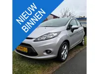 Ford Fiesta 1.4 Ghia Automaat - 5 Deurs - Trekhaak - Sportvelgen