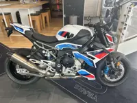 BMW M 1000 R
