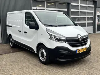Renault Trafic 2.0 dCi 120 L1H1 120pk Airco Cruise controle 3-Persoons Telefoonverbinding Parkeersen