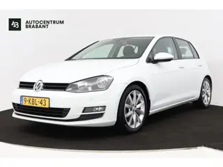 Volkswagen Golf 1.4 TSI ACT Highline (TREKHAAK, STOELVERWARMING, CRUISE CONTROL, PARKEERSENSOREN)