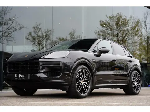 Porsche Cayenne Coupé 3.0 E-Hybrid / Sport Chrono / Vierwielsturing / Sport Design Pakket / NL- Auto