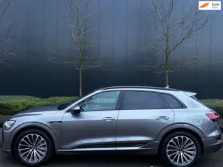 Audi E-tron 50 quattro advanced | Pano | Luchtvering | S-line wielen | Memory | Carplay | Navi