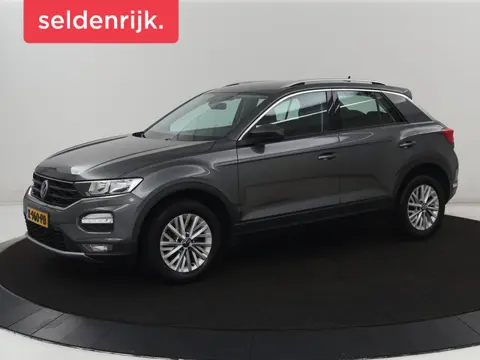 Volkswagen T-Roc 1.0 TSI Style Business | Adaptive cruise |  Carplay | Navigatie | DAB | Climate con