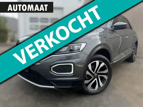 Volkswagen T-Roc 1.5 TSI Style STANDKACHEL / CAMERA / IQ LIGHT / STOELVERWARMING / CARPLAY / DRIVING