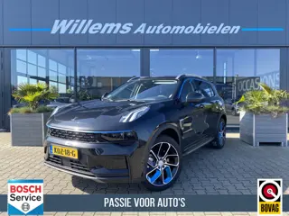 Lynk & Co 01 1.5 App-Connect, 360' Camera & Panoramadak Verkoop prijs = Inclusief Trekhaak