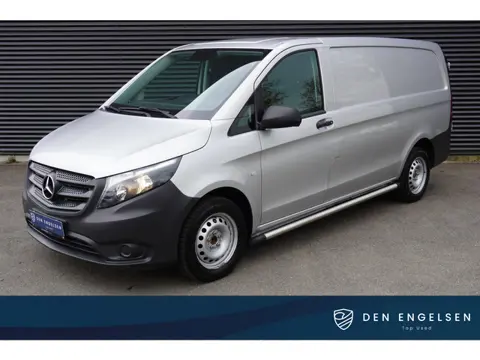 Mercedes-Benz Vito 114 CDI Automaat L2 Trekhaak Navigatie Camera Cruise control Airco Sidebars