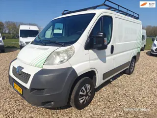 Peugeot Boxer 330 2.2 HDI L1H1 , Apk april 2027 , lage km , 1e Eig , leuke bus.
