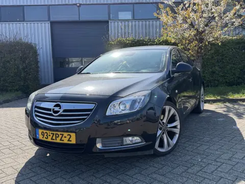 Opel Insignia BJR 2013 1.6 T 180 PK Cosmo INFINITY AUDIO | SPORTSTOELEN | XENON | CRUISE | CLIMA | L