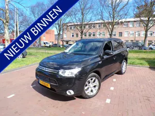 Mitsubishi Outlander 2.0 PHEV Executive Edition (bj 2014)
