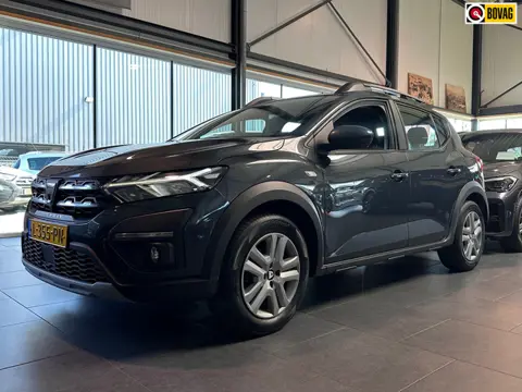 Dacia Sandero Stepway 1.0 TCe 100 Bi-Fuel Comfort|1e eigenaar|Trekhaak|Camera|Navigatie|Cruise Contr