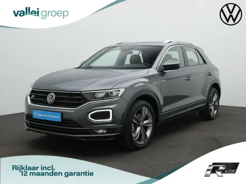 Volkswagen T-Roc 1.5 TSI 150 pk DSG Sport Business R / R-Line | Trekhaak | Achteruitrijcamera | Navi
