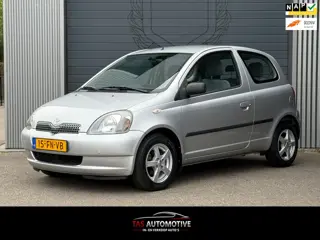 Toyota Yaris 1.3-16V VVT-i Sol 2e EIG / AUTOMAAT / NAP