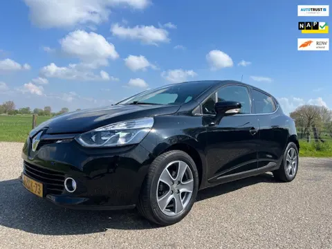 Renault Clio 0.9 TCe ECO Night&Day Airco 66212 km nap bj 2014 zeer mooi