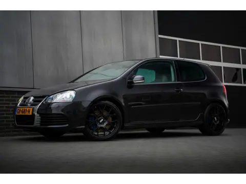 Volkswagen Golf 3.2 R32 / 4Motion/ Handgeschakeld/ M6A-Int./ Bi-Xenon/ Leder/ Stoelverw./ BBS/ 19''L