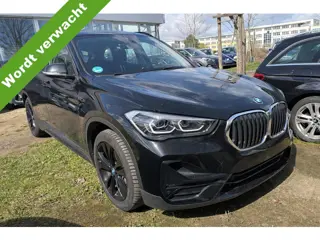 BMW X1 xDrive25e Executive LED Carplay Achteruitrijcamera Trekhaak Stoelverwarming DAB