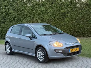 Zeer Nette Fiat Punto Evo 1.3 M-Jet Dynamic | Weinig KM |