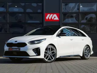 Kia ProCeed 1.4 T-GDI GT-PlusLine Pano|Camera|Trekhaak|Sportstoel|Cruise|Navi|Winterset