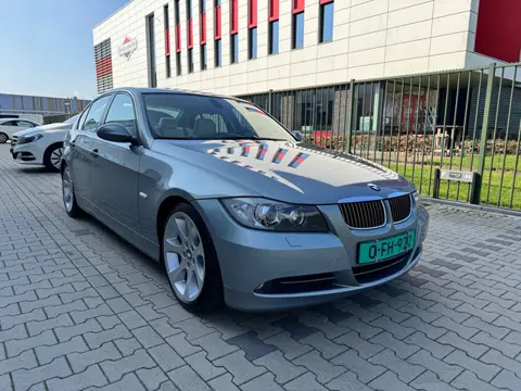 BMW 3-serie 330i automaat zeer nette originele E90