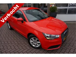 Audi A1 1.2 TFSI Attraction Pro Line Business (bj 2011)
