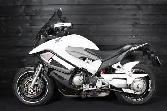 Honda VFR 800 X Crossrunner (2013)