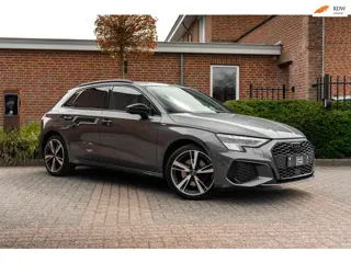 Audi A3 Sportback 40 TFSI e Advanced Edition S-Line B&O Leder Black Optic Camera ACC Matrix LED 18''